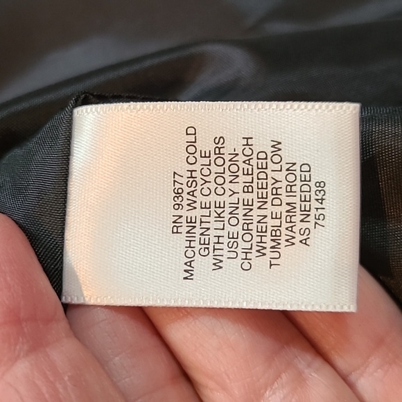 Liz Claiborne Abstract Pencil Skirt - Picture 13 of 13